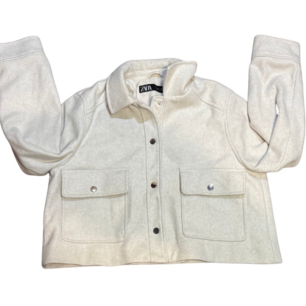 ZARA White Cropped Button Up Jacket Women’s Large Modern Shacket